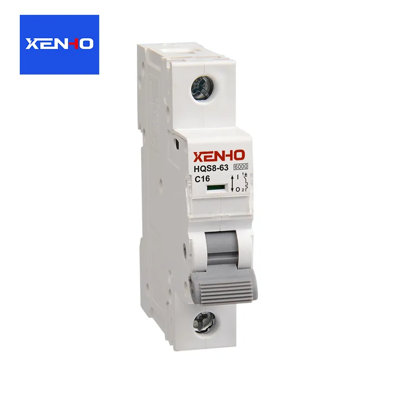 AC miniatúrny istič